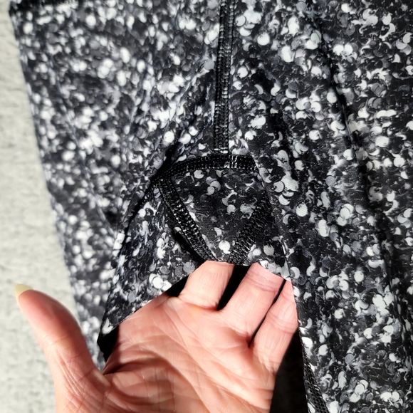 Lululemon Shine Tight Shimmy Shimmer Womens 4 Athlesuire Sporty Yoga Gym Sporty - Picture 10 of 16